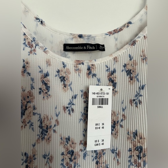 *NWT* ABERCROMBIE & FITCH FLOWY FLORAL TANK - SMALL - Picture 5 of 8